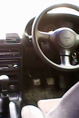 ขายมาสด้าไฟป็อปติดแก็ส สีสวย ภายในเรียบร้อยไฟติดทุกดวงพร้อมใช้งานขาย45000