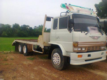 ขายรถบรรทุกสิบล้อเทเลอร์ Hino F18 เครื่องเดิม HO7C - 185 แรง เกียร์เดิม 2 เพลา