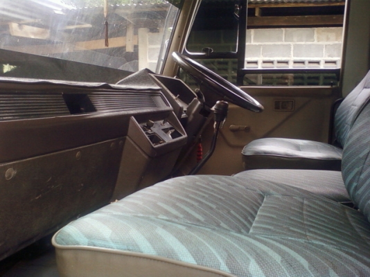 ขายด่วน MISUBISHI FOSO FK544KL 165 HP   ลดราคา เหลือ  610000 แอร์ เพาเวอร์ ยางใหม่ แซซซีสวยทั้งเส้น กระบะคอกไม้สวยมากๆ เล่มทะเบียนพร้อมโอน