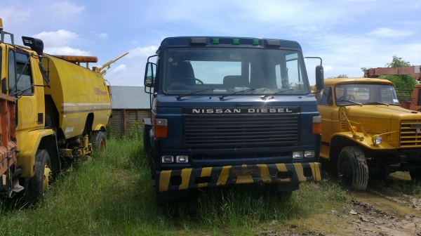 ขายรถหัวลาก 10ล้อ2เพลา นิสสัน CWM สวยพร้อมใช้งาน