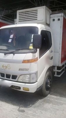 รถฮีโน่ 6 ล้อ ตู้เย็น 121 แรงม้า / รถอิซุซุ 6 ล้อ ตู้เย็น 100 แรงม้า  ( ขายคู่ )  สนใจติดต่อ 081 - 6079515