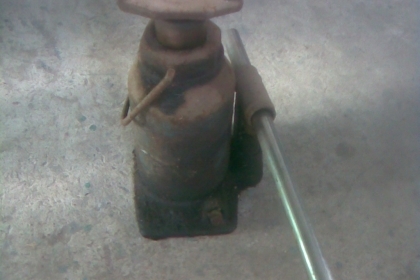 แม่แรงแกนใหญ่ครับตัวนี้สภาพสวยครับพร้อมใช้งานเดิมๆครับ อายุนับ 30 ปีครับตัวนี้ ราคานี้คุ้มมากครับ