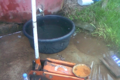 แม่แรงตะเข้ 3 ตันสภาพพร้อมใช้งานครับหนักครับตัวนี้ขนาด  3  ตันครับสภาพเดิมๆครับราคานี้คุ้มมากครับ