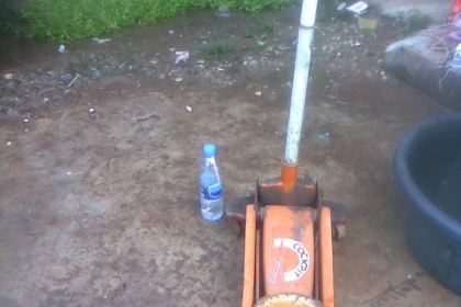 แม่แรงตะเข้ 3 ตันสภาพพร้อมใช้งานครับหนักครับตัวนี้ขนาด  3  ตันครับสภาพเดิมๆครับราคานี้คุ้มมากครับ