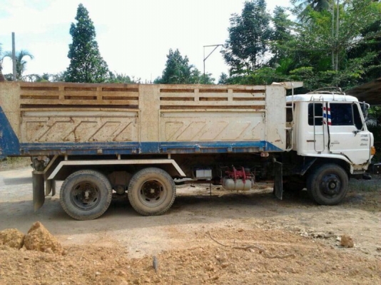 รถฮีโน่ 10 ล้อดั้ม 168 แรงม้า  สนใจติดต่อ 081 - 079515