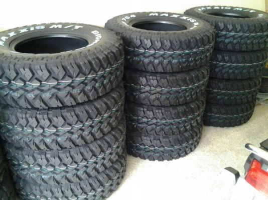 ขายMUD MAXXIS 764 BIGHORN ขนาด 265/75R16ของใหม่ปี13ราคาพิเศษ