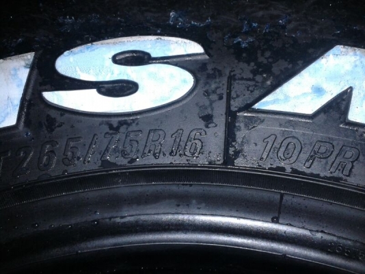 ขายMUD MAXXIS 764 BIGHORN ขนาด 265/75R16ของใหม่ปี13ราคาพิเศษ