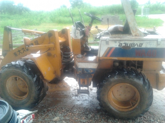 ขายรถตักล้อยาง komatsu WA 40- 1 เอวอ่อน ขายรถตักล้อยาง komatsu WA 40- 1 เอวอ่อน