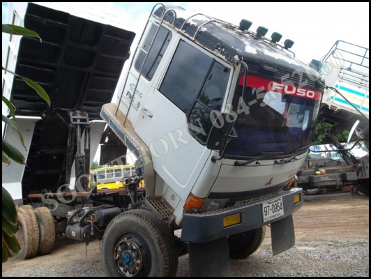 ขายด่วน รถบรรทุก 10 ล้อ MITSUBISHI FUSO MMTFN528 210 แรง ปี 45 รถสวยมาก สภาพเดิมๆ พร้อมใช้งาน ราคาสุดคุ้ม