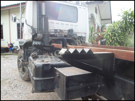 ขายด่วน รถบรรทุก 10 ล้อ MITSUBISHI FUSO MMTFN528 210 แรง ปี 45 รถสวยมาก สภาพเดิมๆ พร้อมใช้งาน ราคาสุดคุ้ม