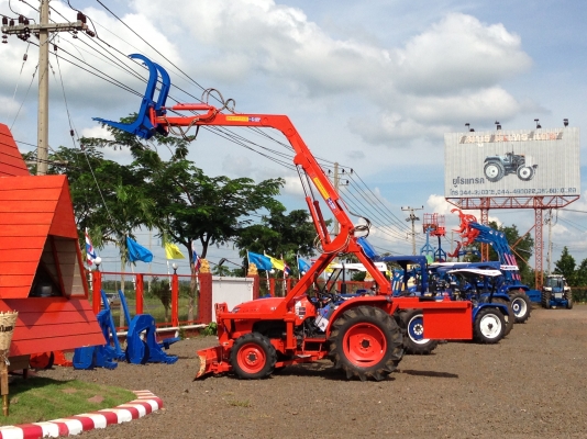 คีบอ้อย คูโบต้า ฟอร์ด จอห์นเดียร์ ยันม่าร์ ติดรถไถทุกรุ่น ทุกขนาด