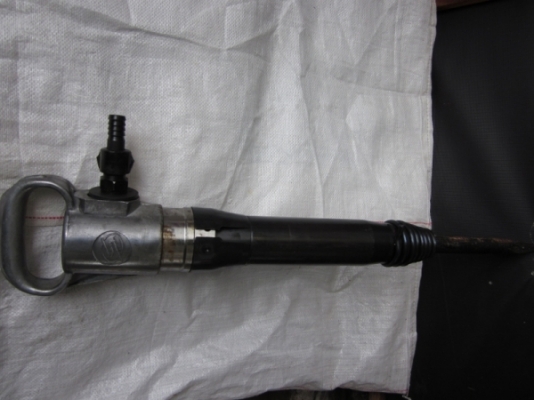 สินค้ามาแล้วครับ-เครื่องแย็กลม-เจาะปูน SHENLONG ขนาด 15 กก. ราคาตัวละ 9000 บาท ของใหม่ เกาะกล่องครับ