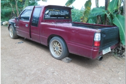 อีซูซุ ไม่มีเครื่อง ไม่มีเกียร์ แยกขายได้ทุกส่วน อีซูซุ ไม่มีเครื่อง ไม่มีเกียร์ แยกขายได้ทุกส่วน