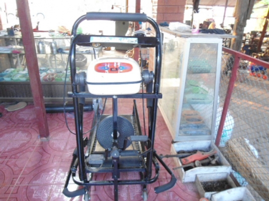 ขายลู่วิ่ง ออกได้ 5 ท่า พร้อมใช้งาน