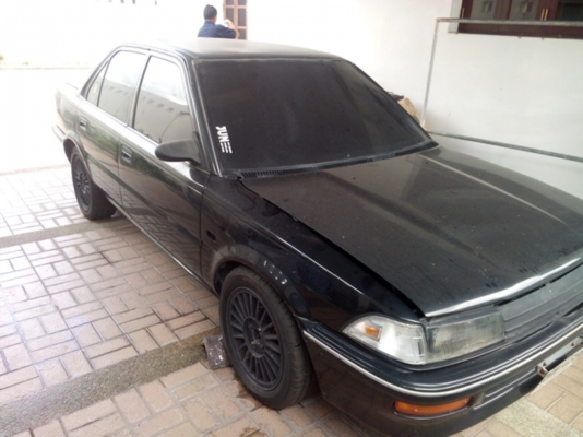 โตโยต้า โคโลล่า โดเรมอน เครื่องดีมาก พวงมาลัยเพาเวอร์ สีดำสวย 37000