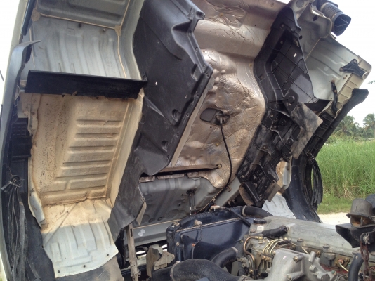 ขาย 6 ล้อ HINO MECA FG ติดเครน 5 ตัน 4 ปลอก ยาว 7.2 ขาย 6 ล้อ HINO MECA FG ติดเครน 5 ตัน 4 ปลอก ยาว 7.2