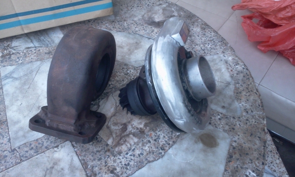ขายเทอร์โบHOLSET H1 5500  t085 1694 239