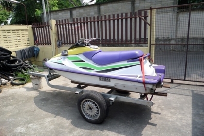 ขาย เจ็ทสกี KAWASAKI 1100 พร้อมเทนเลอร์พร้อมใช้งาน 75,000