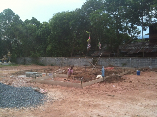 ขายที่ดินเปล่าถมแล้ว แปลงละ 60 ตารางวาๆ ละ 5,000 บาท