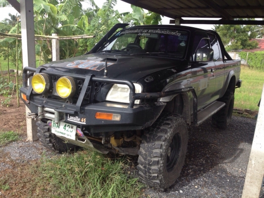 ขายรถ mitsubishi 4WD