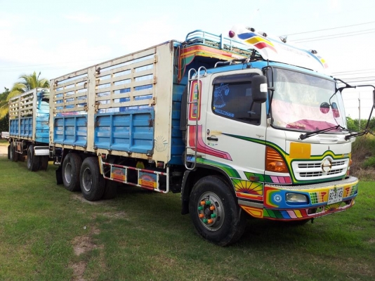 ขายรถพ่วงแม่่ลูก.ฮีโน้.260.HP.ปี.48.ไม่ดั้ม