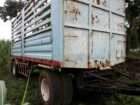 ขายด่วน ลูกพ่วง 2 เพลาคอกสูงเกษตรไม่ดั๊มพ์ความยาว 6.20 เมตรสภาพสวยจัด ช่วงล่างแน่นคัชซีสวยเดิมๆไม่มีบวม ยางสภาพดีทั้ง 8 เส้นประมาณ 70\% พร้อมบรรทุกพร้อมใช้งาน เอกสารสัญญาซื้อขาย ราคาต่อรองได้ครับ