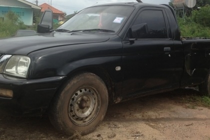 MITSUBISHI L200 STRADA 2.5 MT ปี 42 รถสวยสีสันบางเดิมทั้งคันพร้อมใช้งาน เครื่องแน่นแรงดีไม่มีเยิ้ม ภายในเก๋งคอนโซลสวยครบ แอร์เย็น พวงมาลัยเพาเวอร์ กระบะปูพื้นยางลายเนอร์ ช่วงล่างแน่นมากคัชซีสวยไม่มีผุกร่อน ยางสภาพดี 4 เส้นประมาณ 70\% พร้อมใช้งาน เอกสารทะเบ MITSUBISHI L200 STRADA 2.5 MT ปี 42 รถสวยสีสันบางเดิมทั้งคันพร้อมใช้งาน เครื่องแน่นแรงดีไม่มีเยิ้ม ภายในเก๋งคอนโซลสวยครบ แอร์เย็น พวงมาลัยเพาเวอร์ กระบะปูพื้นยางลายเนอร์ ช่วงล่างแน่นมากคัชซีสวยไม่มีผุกร่อน ยางสภาพดี 4 เส้นประมาณ 70\% พร้อมใช้งาน เอกสารทะเบ