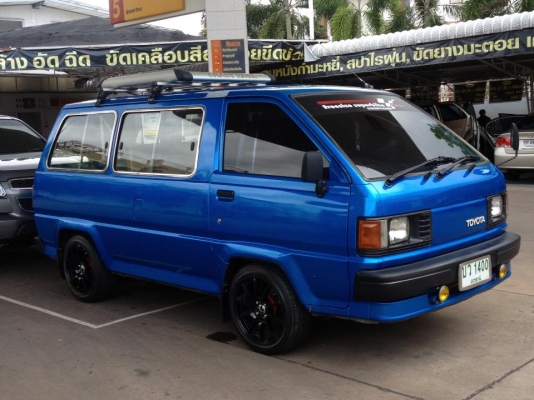 ปิดการขาย รถตู้ ไลเอ็ด