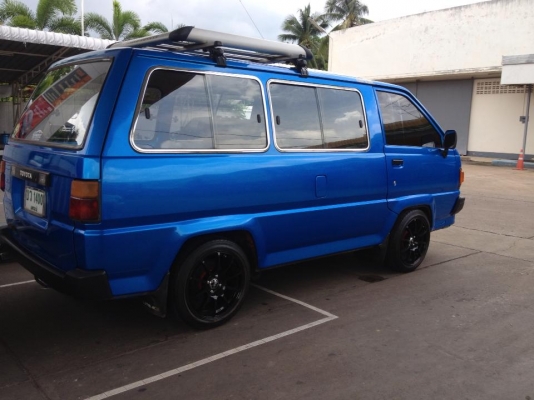 ปิดการขาย รถตู้ ไลเอ็ด