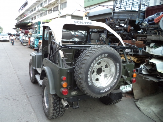 ขายรถจิ๊ปสภาพพร้อมไช้