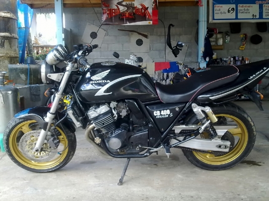 ขาย cb400 v.s  67000