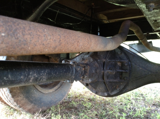 ขาย 6 ล้อหัวยาว เครื่อง 6BB1 145 แรงม้า คัสซีสวยตลอดเส้น เฟืองท้ายใหญ่ ยางเต็ม ทะเบียนพร้อมโอน ราคาต่อรองไ