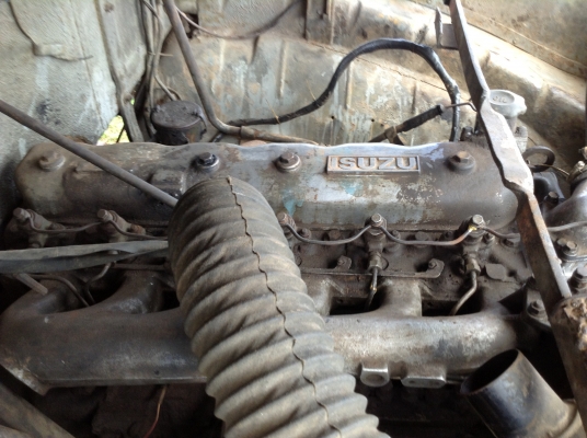 ขาย 6 ล้อหัวยาว เครื่อง 6BB1 145 แรงม้า คัสซีสวยตลอดเส้น เฟืองท้ายใหญ่ ยางเต็ม ทะเบียนพร้อมโอน ราคาต่อรองไ