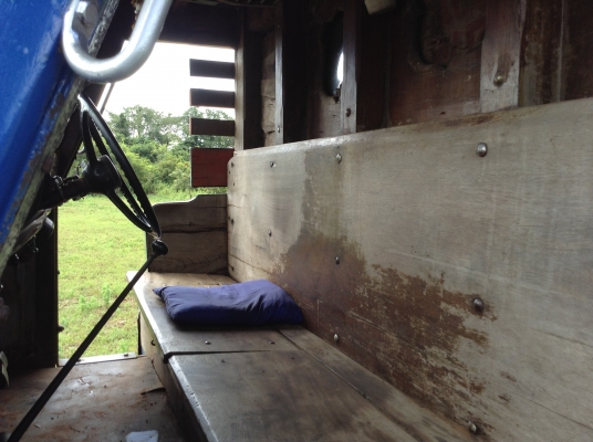 ขาย 6 ล้อหัวยาว เครื่อง 6BB1 145 แรงม้า คัสซีสวยตลอดเส้น เฟืองท้ายใหญ่ ยางเต็ม ทะเบียนพร้อมโอน ราคาต่อรองไ