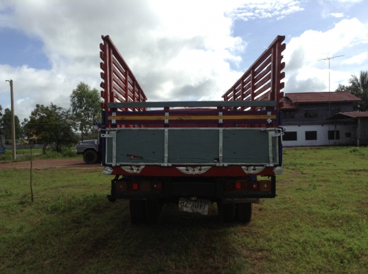 ขาย 6 ล้อหัวยาว เครื่อง 6BB1 145 แรงม้า คัสซีสวยตลอดเส้น เฟืองท้ายใหญ่ ยางเต็ม ทะเบียนพร้อมโอน ราคาต่อรองไ