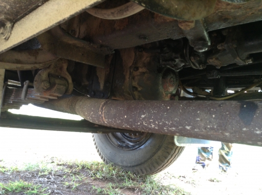 ขาย 10 ล้อหัวยาว 2 เพลา เครื่อง 6BD1 165 แรงม้า คัสซีสวยตลอดเส้น ช่วงล่าง JCM สโลว์กลาง ยางเต็ม หัวเก๋งสวยไม่ผุ ทะเบียนพร้อมโอนครับ