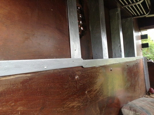 ขาย 10 ล้อหัวยาว 2 เพลา เครื่อง 6BD1 165 แรงม้า คัสซีสวยตลอดเส้น ช่วงล่าง JCM สโลว์กลาง ยางเต็ม หัวเก๋งสวยไม่ผุ ทะเบียนพร้อมโอนครับ