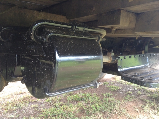 ขาย 10 ล้อหัวยาว 2 เพลา เครื่อง 6BD1 165 แรงม้า คัสซีสวยตลอดเส้น ช่วงล่าง JCM สโลว์กลาง ยางเต็ม หัวเก๋งสวยไม่ผุ ทะเบียนพร้อมโอนครับ