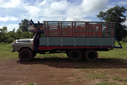 ขาย 10 ล้อหัวยาว 2 เพลา เครื่อง HO7C 180 แรงม้า เกียร์ HO ช่วงล่าง JCM แต่งเพลาโบกี้ใหญ่ สโลว์กลาง พวงมาลัยพาวเวอร์ ยางเต็ม ทะเบียนพร้อมโอน