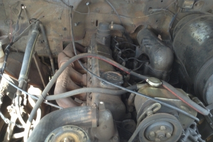 ขาย 10 ล้อหัวยาว 2 เพลา เครื่อง HO7C 180 แรงม้า เกียร์ HO ช่วงล่าง JCM แต่งเพลาโบกี้ใหญ่ สโลว์กลาง พวงมาลัยพาวเวอร์ ยางเต็ม ทะเบียนพร้อมโอน