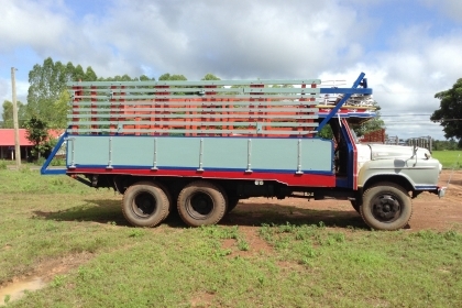 ขาย 10 ล้อหัวยาว 2 เพลา เครื่อง HO7C 180 แรงม้า เกียร์ HO ช่วงล่าง JCM แต่งเพลาโบกี้ใหญ่ สโลว์กลาง พวงมาลัยพาวเวอร์ ยางเต็ม ทะเบียนพร้อมโอน