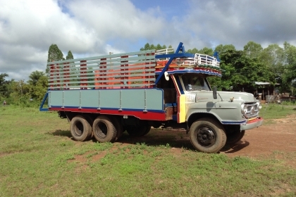 ขาย 10 ล้อหัวยาว 2 เพลา เครื่อง HO7C 180 แรงม้า เกียร์ HO ช่วงล่าง JCM แต่งเพลาโบกี้ใหญ่ สโลว์กลาง พวงมาลัยพาวเวอร์ ยางเต็ม ทะเบียนพร้อมโอน