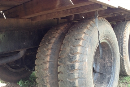 ขาย 10 ล้อหัวยาว 2 เพลา เครื่อง HO7C 180 แรงม้า เกียร์ HO ช่วงล่าง JCM แต่งเพลาโบกี้ใหญ่ สโลว์กลาง พวงมาลัยพาวเวอร์ ยางเต็ม ทะเบียนพร้อมโอน