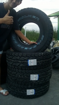 ขายยาง 31x10.5 1ชุด