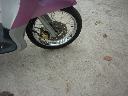 ยามาฮ่า ฟีโน่ สีชมพูหวานแหววคลาสสิค   18500 บาท