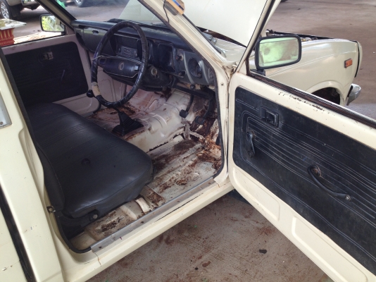 -ขายTOYOTA  4ขอปี2521สวยจัดมากมือเดียวออกห้างถูกๆ