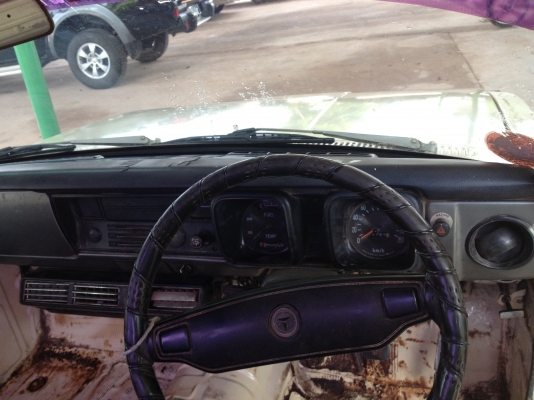 -ขายTOYOTA  4ขอปี2521สวยจัดมากมือเดียวออกห้างถูกๆ