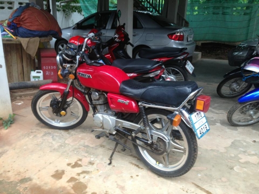 ขายรถ Honda SS1 125cc. เดิมๆ มีทะเบียนพร้อมโอน ภาษี พรบ เต็ม