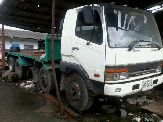 ขายรถบรรทุก12ล้อพื้นเลียบ MITSUBISHI FN527 MA วางหัวM6 เครื่อง 6D16 เทอร์โบ แต่แปลงเป็นเพลาเดียวครับ