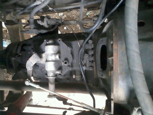 ขายรถบรรทุก12ล้อพื้นเลียบ MITSUBISHI FN527 MA วางหัวM6 เครื่อง 6D16 เทอร์โบ แต่แปลงเป็นเพลาเดียวครับ